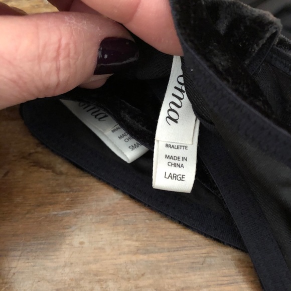 ⭐️CLEARANCE⭐️ Soma size  S 🖤 gorgeous - Picture 6 of 6